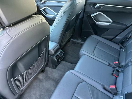 2022 Audi Q3 45 S line Premium