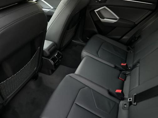 2025 Audi Q3 45 S line Premium