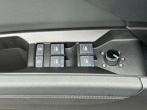 Pebble Gray 2023 Audi Q4 e-tron 40 Premium Plus