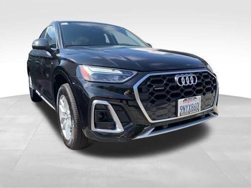 2024 Audi Q5 45 S line quattro Premium