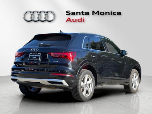 2020 Audi Q3 45 Premium