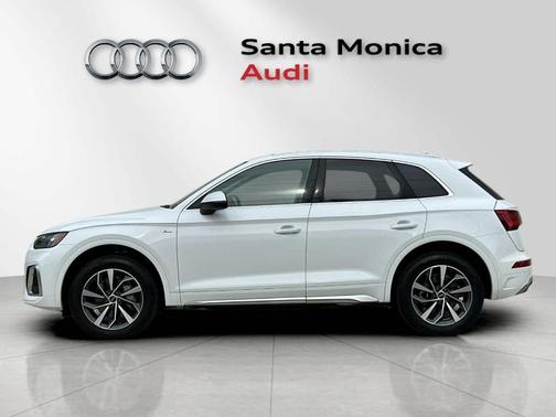 2023 Audi Q5 45 S line Premium Plus