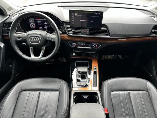 2023 Audi Q5 45 S line Premium Plus