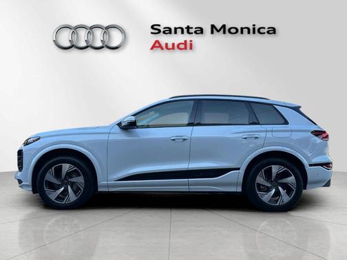 2025 Audi Q6 e-tron Premium