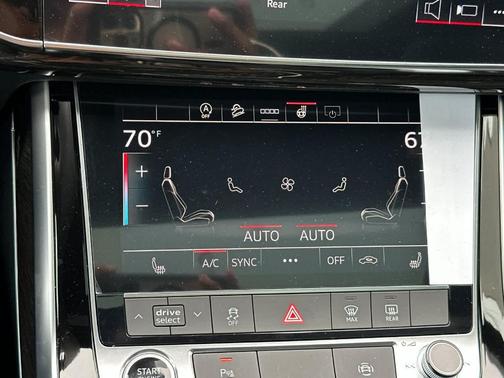 White 2026 Audi Q7 45 Premium