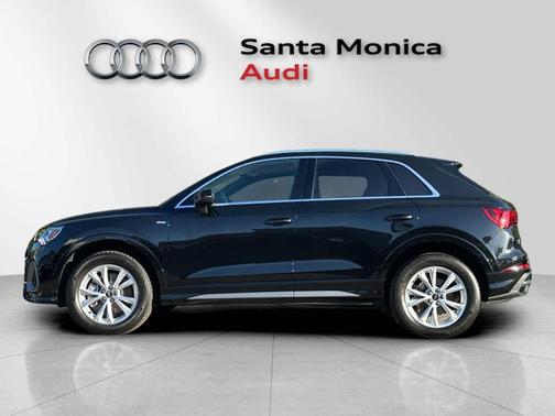2023 Audi Q3 45 S line Premium