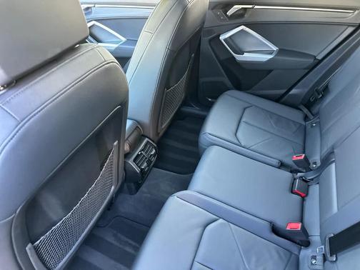 2023 Audi Q3 45 S line Premium