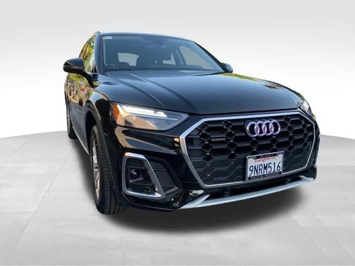2024 Audi Q5 45 S line quattro Premium