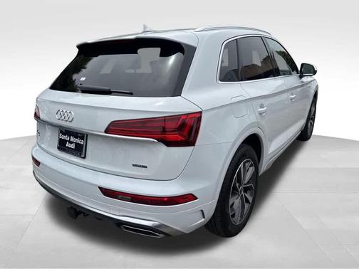 2024 Audi Q5 45 S line quattro Premium
