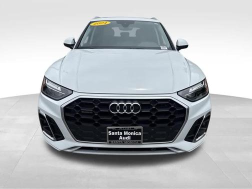 2024 Audi Q5 45 S line quattro Premium