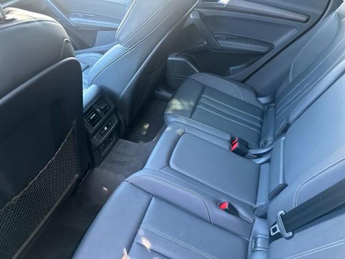 2023 Audi Q5 e 55 S line quattro Premium