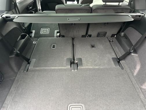 Gray 2026 Audi Q7 45 Premium