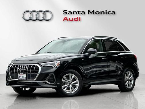 2024 Audi Q3 45 S line Premium