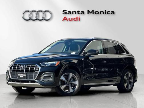 2022 Audi Q5 40 Premium Plus