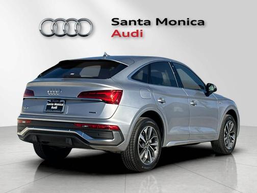 2022 Audi Q5 45 S line Premium Plus