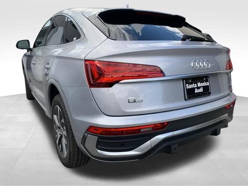 2022 Audi Q5 45 S line Premium Plus