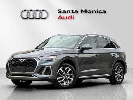 2022 Audi Q5 45 S line Premium Plus