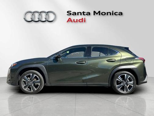 2023 Lexus UX 250h Base