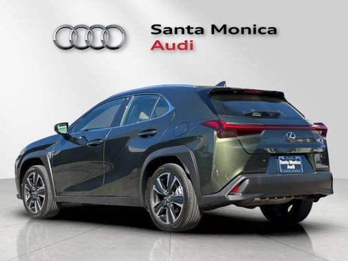 2023 Lexus UX 250h Base