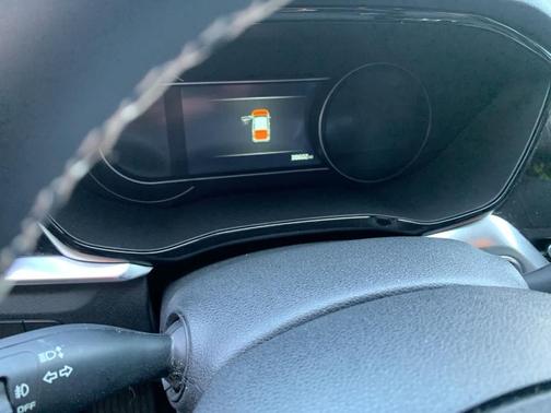 Runway Red 2022 Kia Niro EV EX