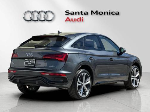 2023 Audi Q5 45 S line Premium Plus