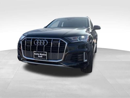 2022 Audi Q7 55 Premium Plus