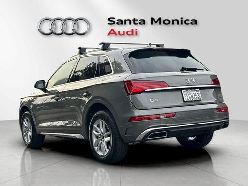 2023 Audi Q5 45 S line quattro Premium