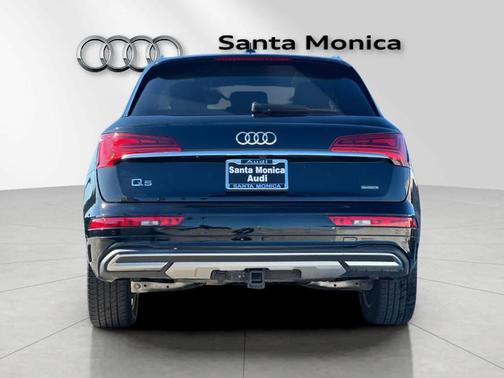2023 Audi Q5 40 Premium