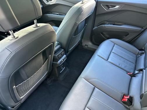 2023 Audi Q4 e-tron 50 Premium