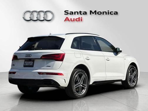 2023 Audi Q5 e 55 S line quattro Premium