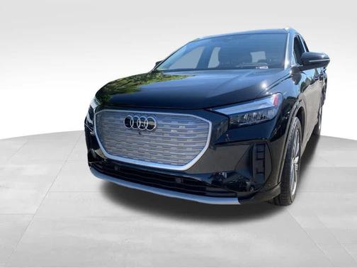 2023 Audi Q4 e-tron 40 Premium Plus