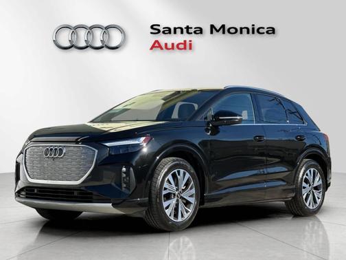 2023 Audi Q4 e-tron 40 Premium Plus
