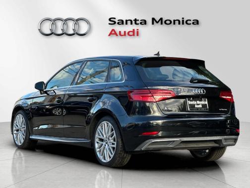 2018 Audi A3 e-tron 1.4T Premium