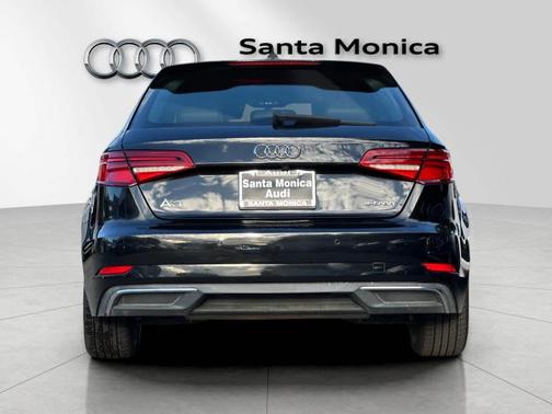2018 Audi A3 e-tron 1.4T Premium