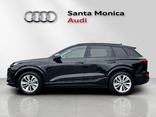 2025 Audi Q6 e-tron Premium