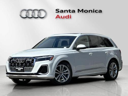 2026 Audi Q7 55 Premium