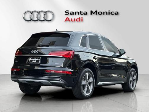 2023 Audi Q5 40 Premium