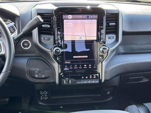 2026 RAM 2500 Black Express Crew Cab 4x4 6'4' Box