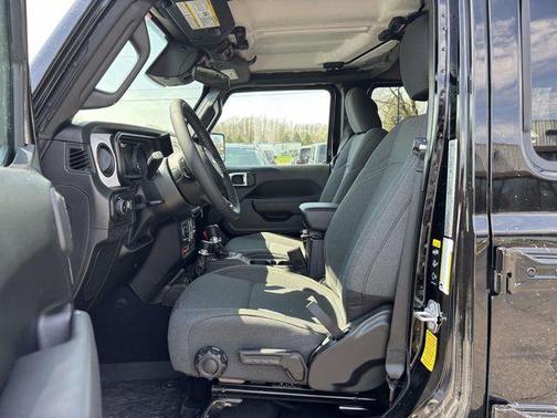 Black Clearcoat 2026 Jeep Wrangler Willys
