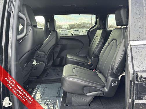 2026 Chrysler Pacifica L