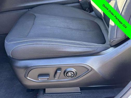 2022 Jeep Grand Cherokee L Laredo