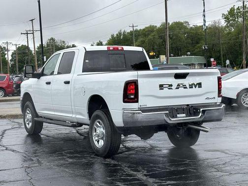2025 RAM 2500 Tradesman Crew Cab 4x4 6'4' Box