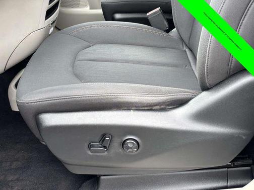 2019 Chrysler Pacifica LX