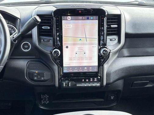 2026 RAM 2500 Black Express Crew Cab 4x4 6'4' Box