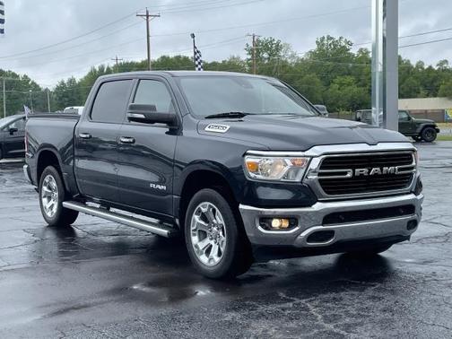 Photo 3 of 37 of 2019 RAM 1500 Big Horn