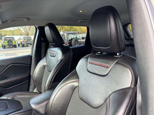 2021 Jeep Cherokee Trailhawk