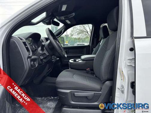 2025 RAM 2500 Tradesman Crew Cab 4x4 6'4' Box
