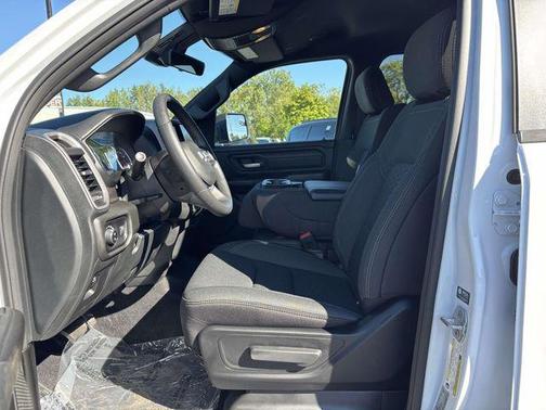 Bright White Clearcoat 2026 RAM 1500 Express