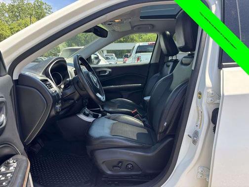 White Clearcoat 2018 Jeep Compass Latitude