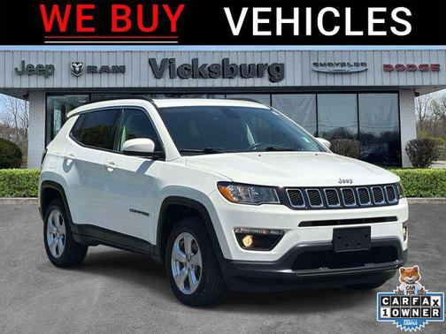 White Clearcoat 2018 Jeep Compass Latitude